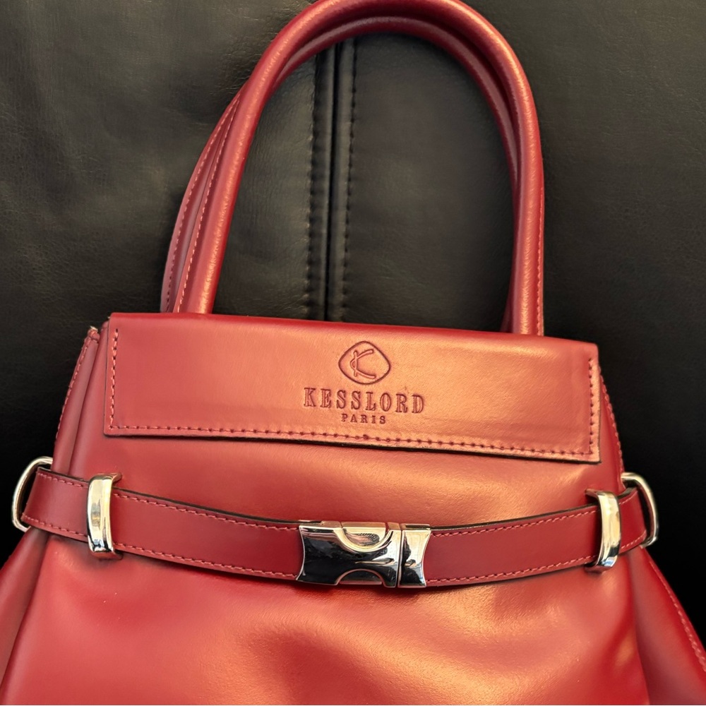 Burgundy leather  handbag